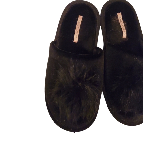 Victoria's Secret Puff ball slide on slipper - Picture 2 of 5